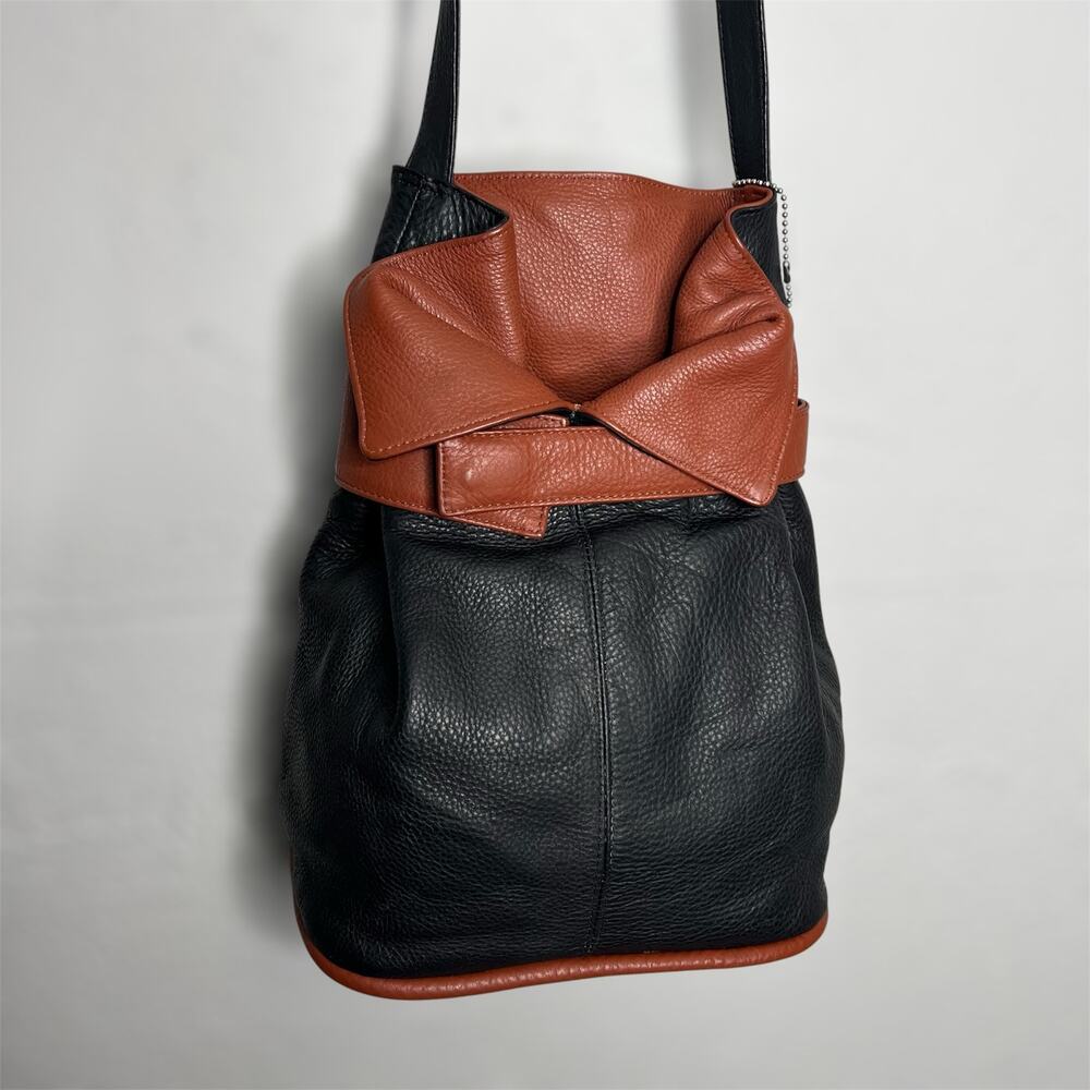 JP Ourse & Cie Madison Avenue Bucket Bag Two Toned Black Leather Crossbody Purse